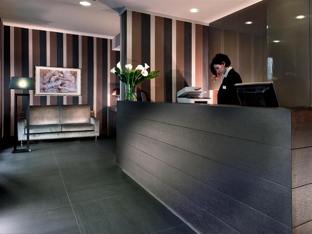 C-hoteles Diplomat Hotel 4*